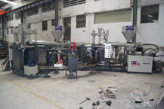 1/2 colorent la botte complètement automatique de machine de Boots Injection Moulding d'agriculteur de PVC faisant la machine