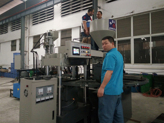 Sandale de 150 paires/heure faisant la machine pour PVC Jelly Shoe Full Production Line