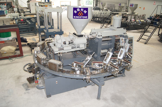 Les dames simples de couleur gèlent des sandales de chaussure fabriquant la vitesse d'injection des machines 10Cm/S