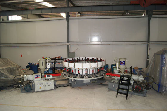 chaussures de PVC de 8.2*3.6*2.5m faisant à machine 20 stations pour les matières premières thermoplastiques