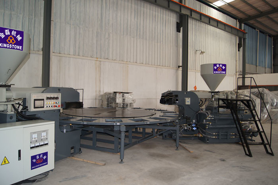 Deux travailleurs 2/3 machine de moulage unique rotatoire de la couleur TPR avec 120-220 paires/heure