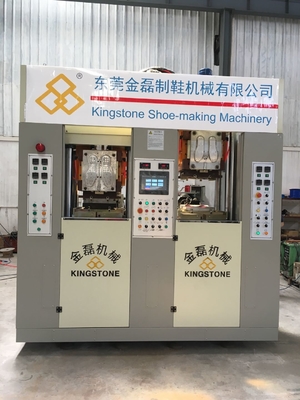 Machine de fabrication unique de chaussure de sécurité de stations de l'économie d'énergie quatre avec le moteur servo